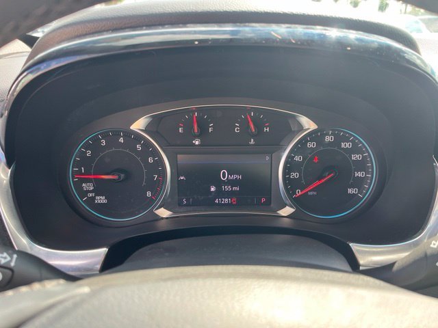 Used 2023 IRIDESCENT PEARL TRICOAT Chevrolet LT Cloth image 8