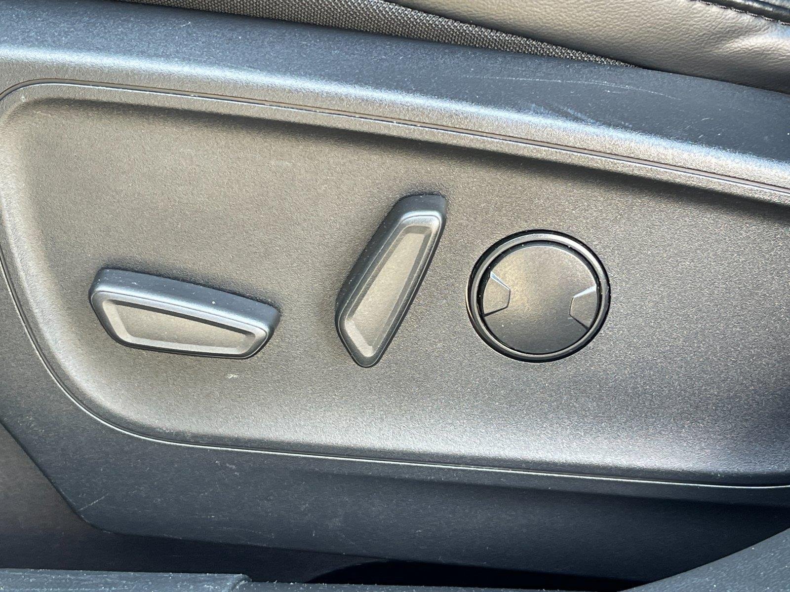 Used 2025 Carbonized Gray Ford ST-Line Select image 16