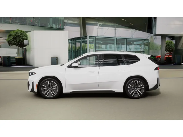 New 2027 Alpine White BMW  image 4