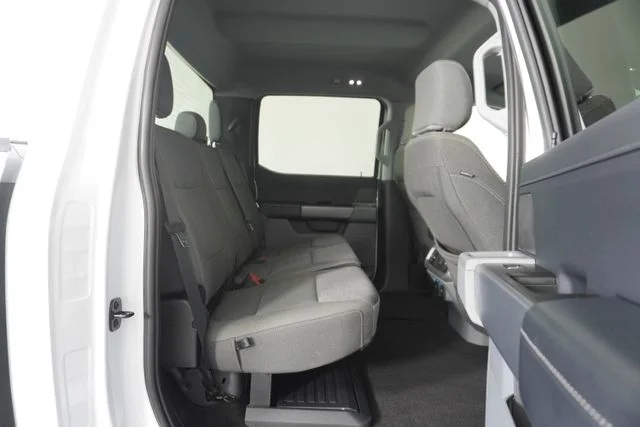 Used 2024 White Ford XLT image 38