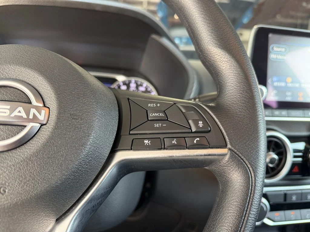 Used 2025 White Nissan SV image 25