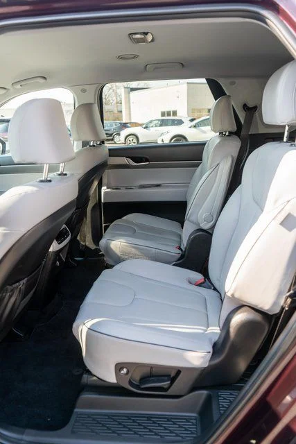 Used 2024 Red Hyundai SEL image 13