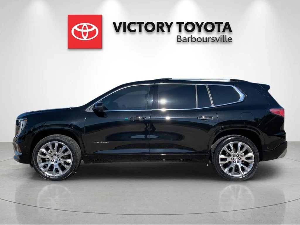 Used 2025 Black GMC Denali image 2