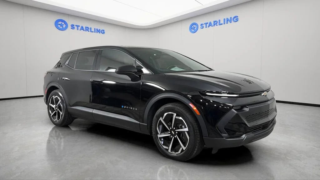 Used 2025 Black Chevrolet LT image 14