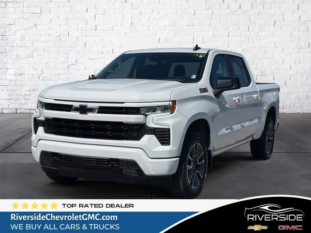 Used 2024 Summit White Chevrolet RST image 1