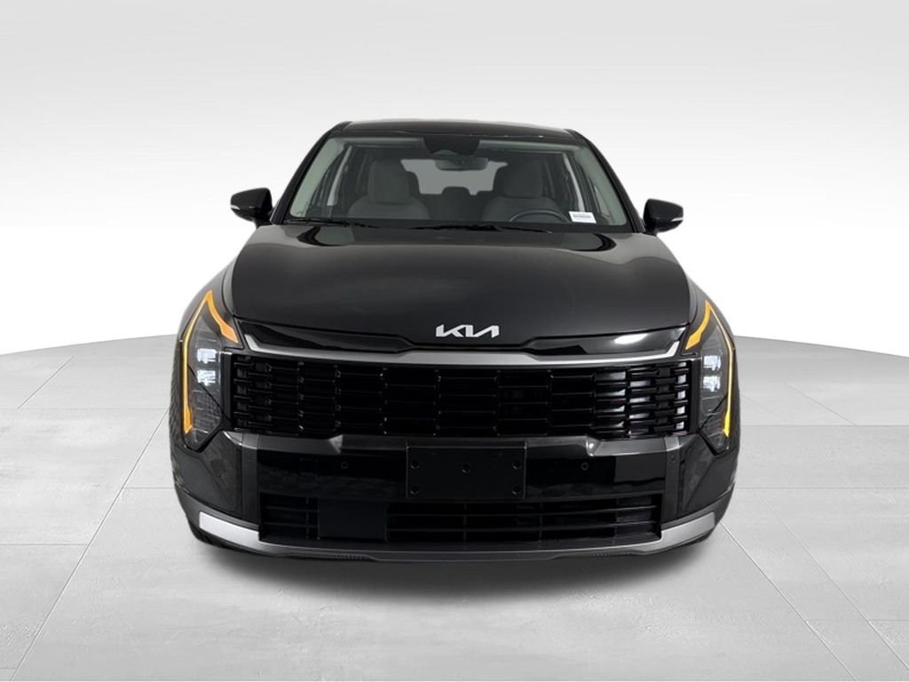 Used 2026 Fusion Black Kia S image 6