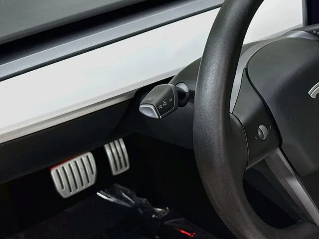 Used 2021 Red Multi-Coat Tesla Performance image 10