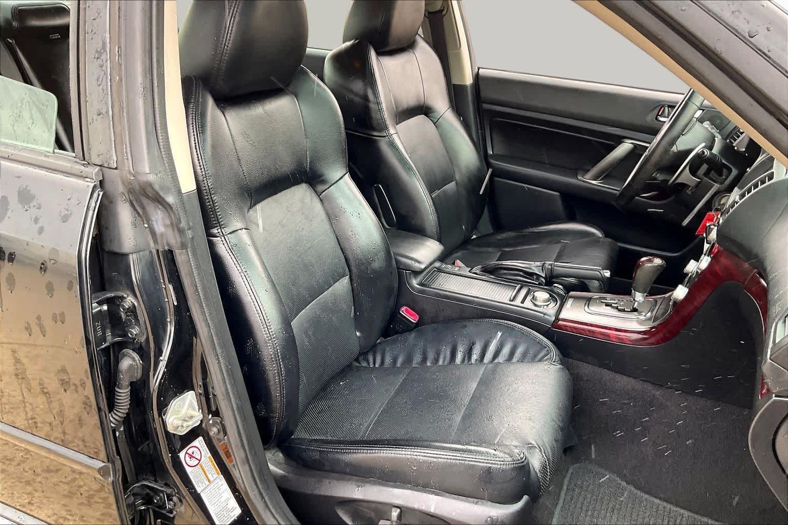 Used 2009 Obsidian Black Subaru 3.0R Ltd image 9