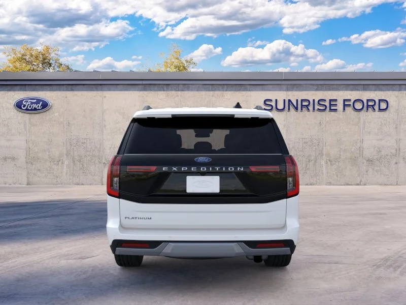 New 2026 Star White Metallic Tri-Coat Ford Platinum® image 5