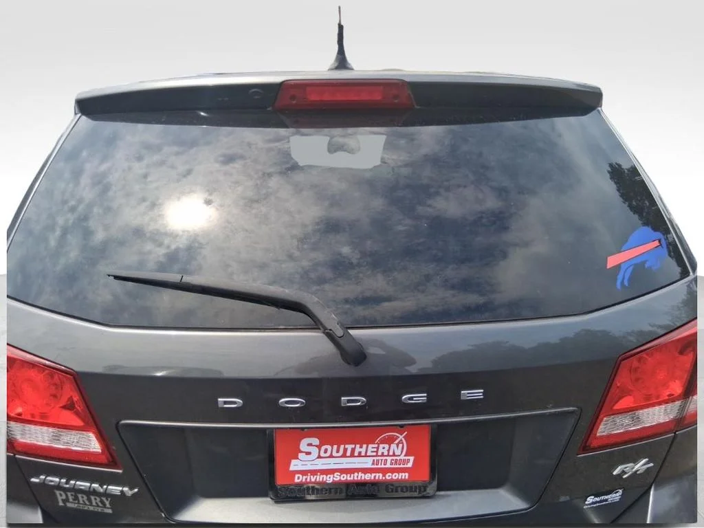 Used 2014 Gray Dodge R/T image 10