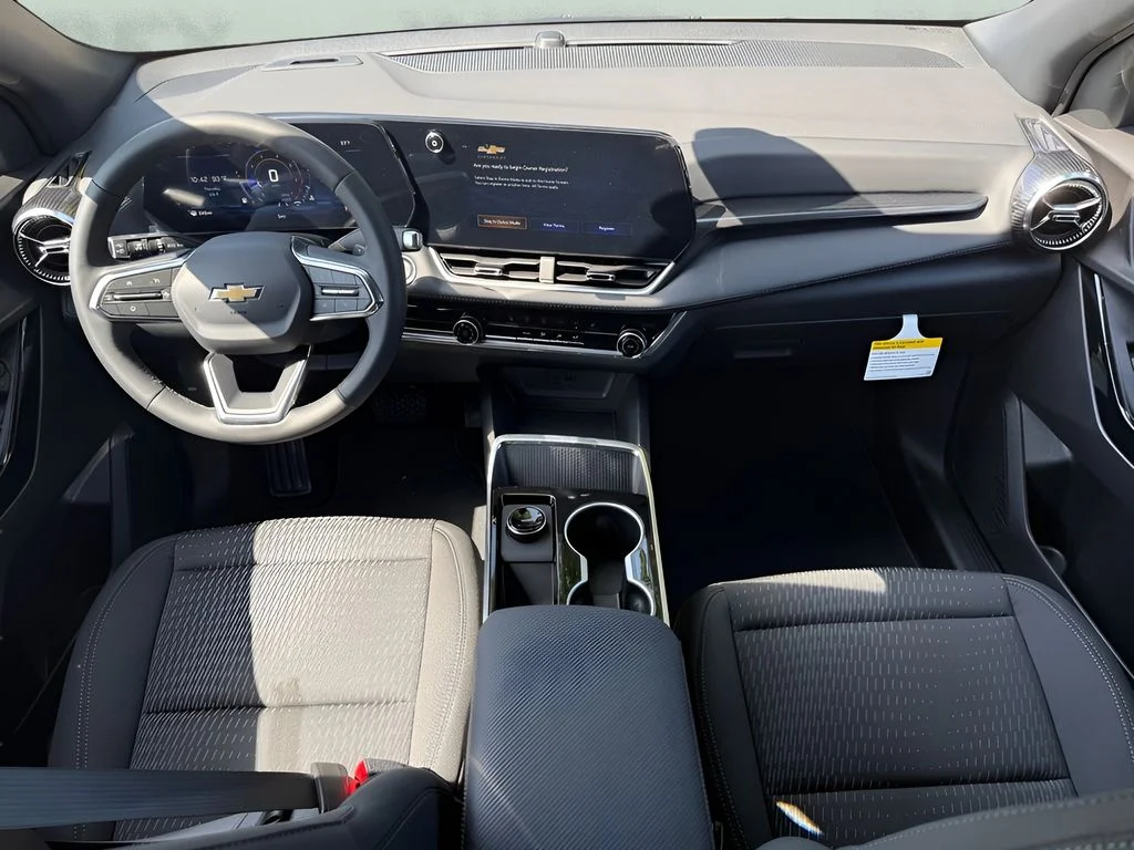 New 2027 White Chevrolet LT image 12