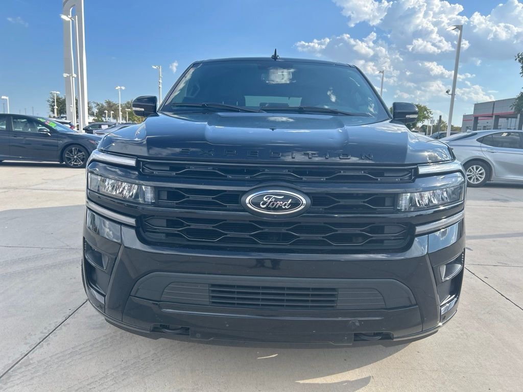 Used 2022 Black Ford Limited image 2