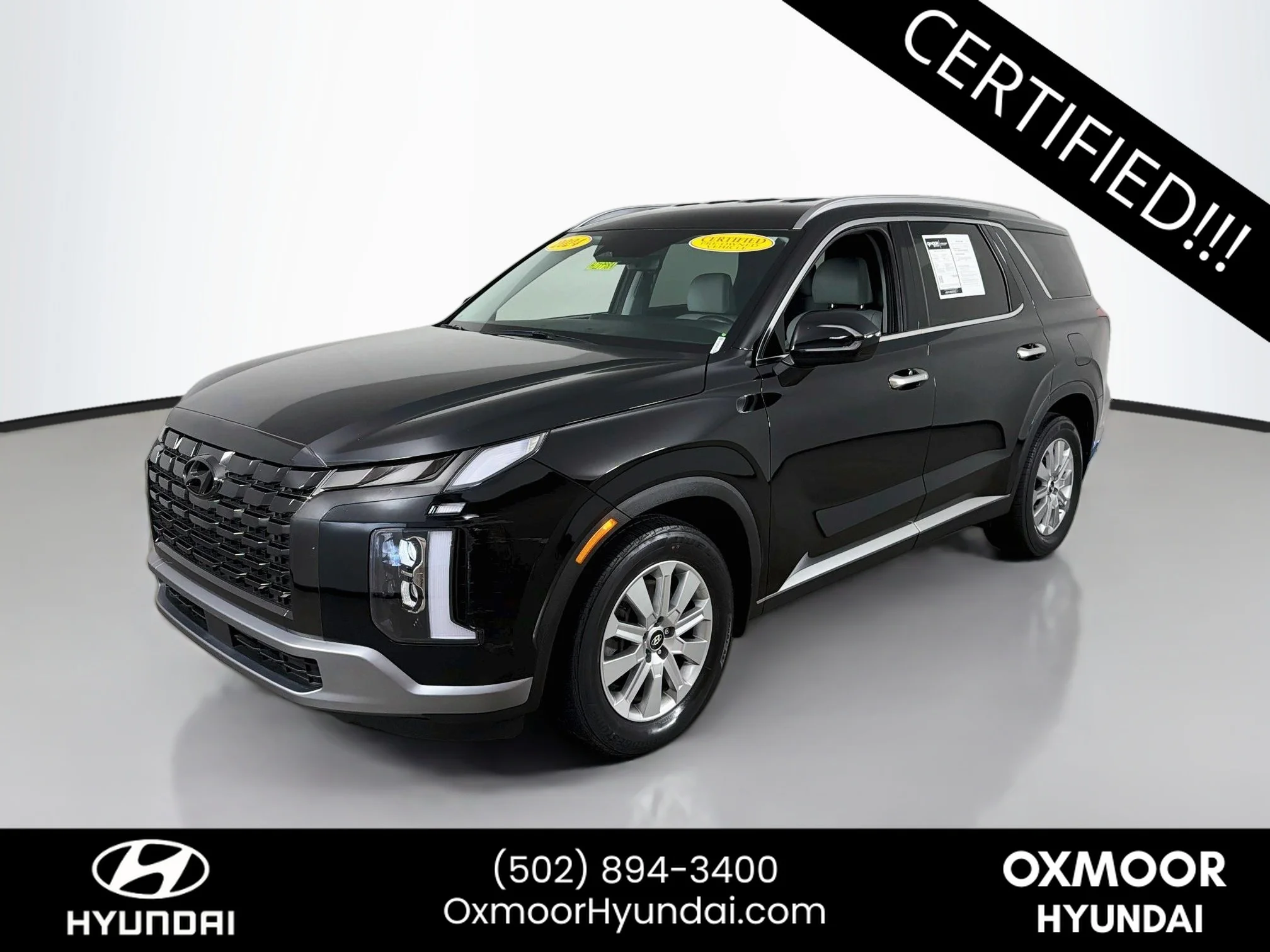 Used 2024 Abyss Black Pearl Hyundai SEL 7P image 3