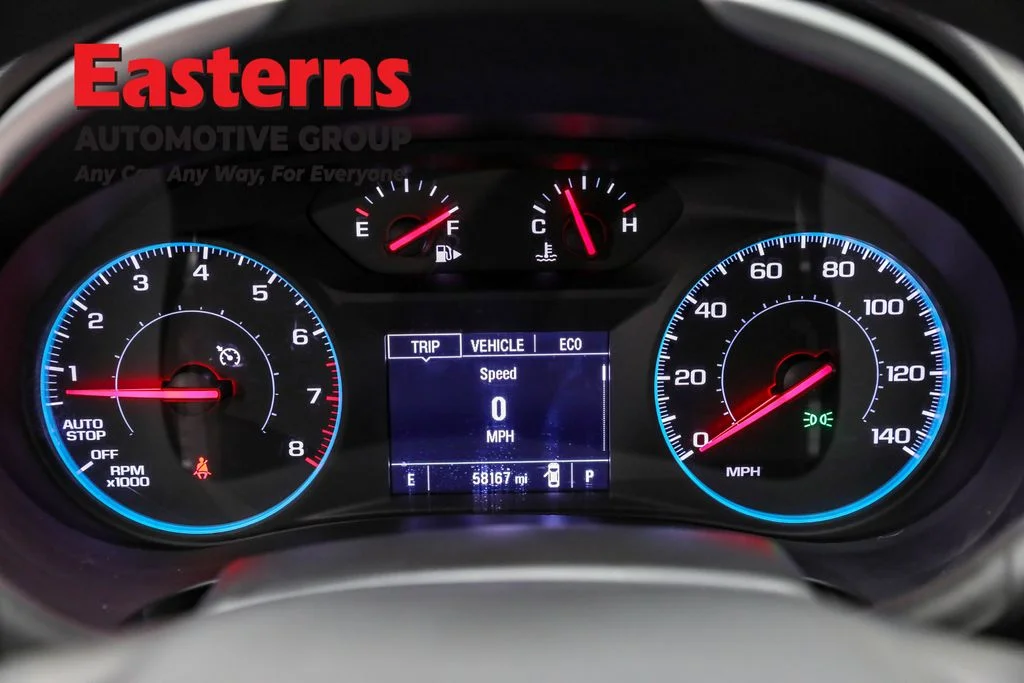Used 2023 Gray Chevrolet LT image 18