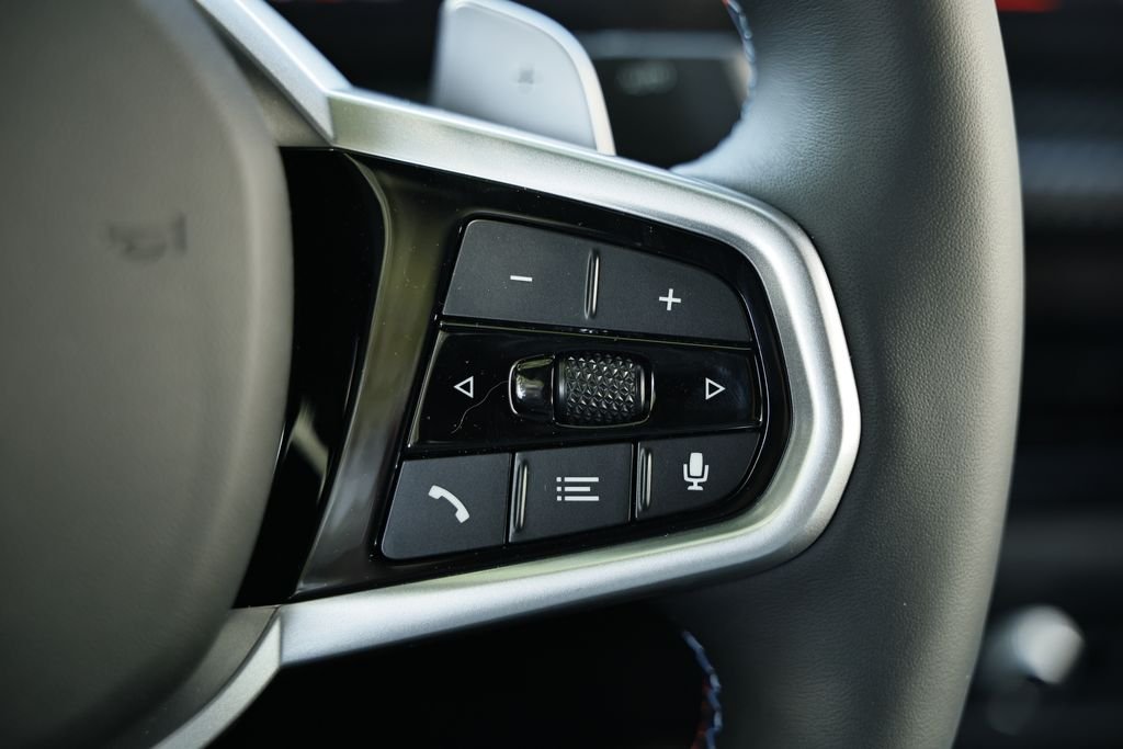 2026 BMW 4 Series M440i - Photo 32