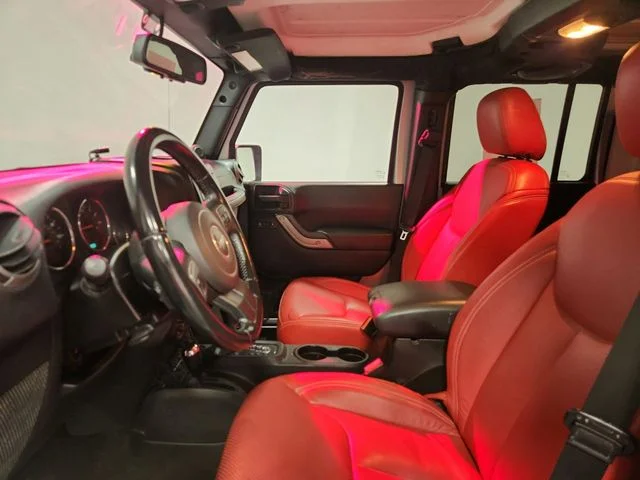 Used 2014 Gray Jeep Unlimited Sport image 13