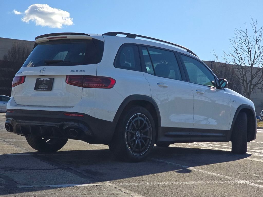 2025 Mercedes-Benz GLB GLB35 AMG - Photo 54