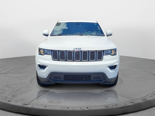 Used 2022 White Jeep Laredo E image 2