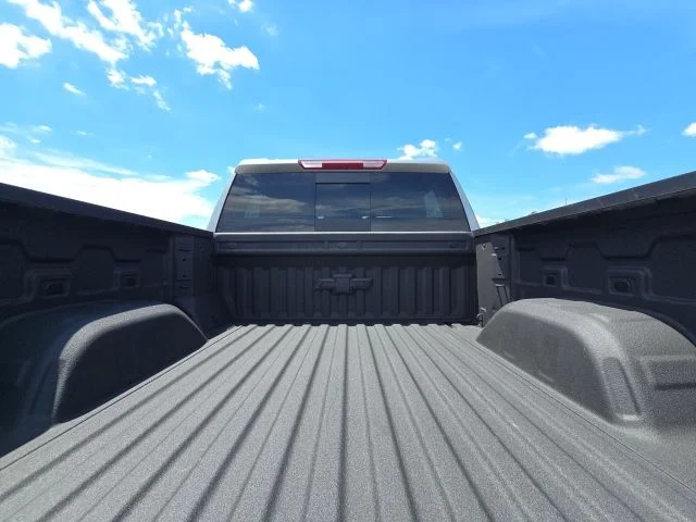 Used 2025 Gray Chevrolet LT image 10