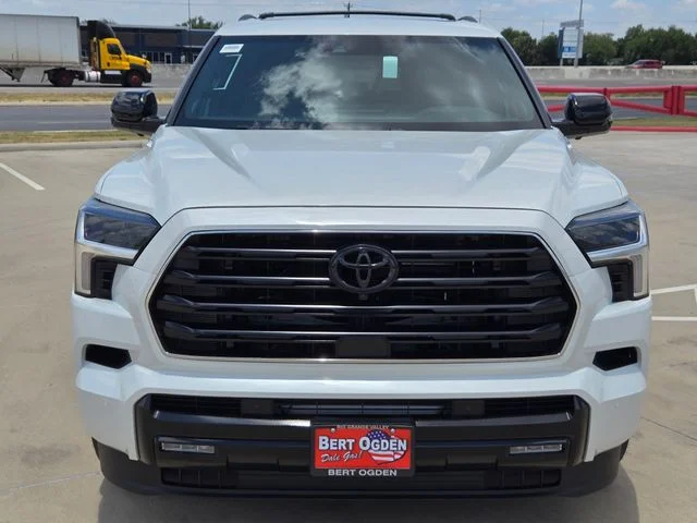 New 2026 Wind Chill Pearl Toyota Limited image 2