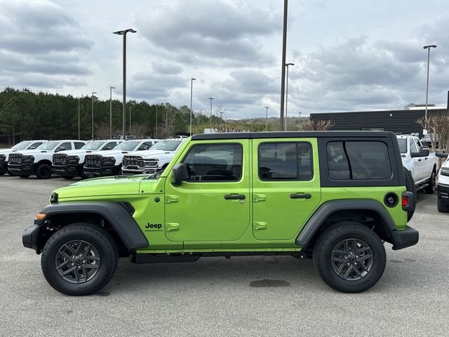 New 2026 Green Jeep Sport S image 4