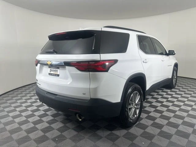 Used 2023 Summit White Chevrolet LT Leather image 3