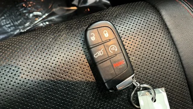 Used 2018 DB Black Clearcoat Dodge R/T image 21