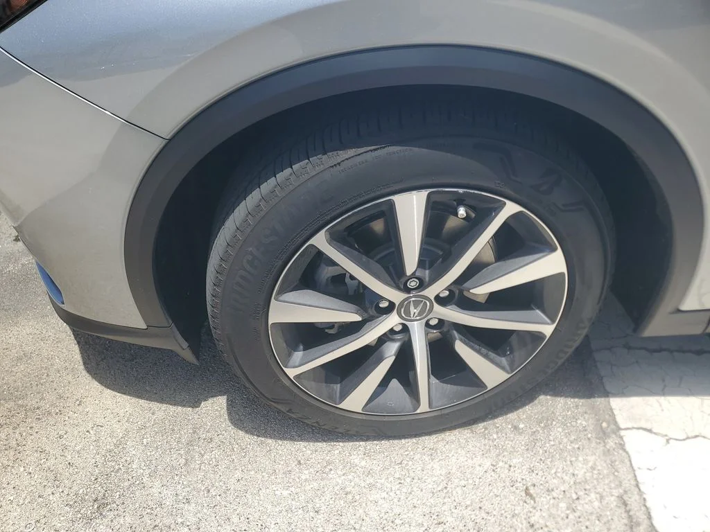 Used 2025  Acura Technology Package image 4