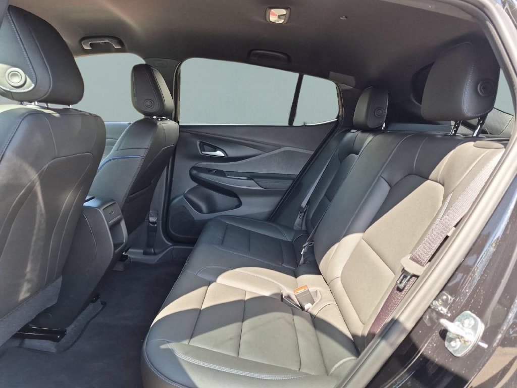 2026 Buick Envista Sport Touring - Photo 24