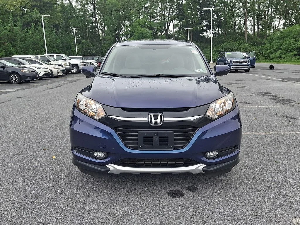 Used 2016  Honda EX image 2