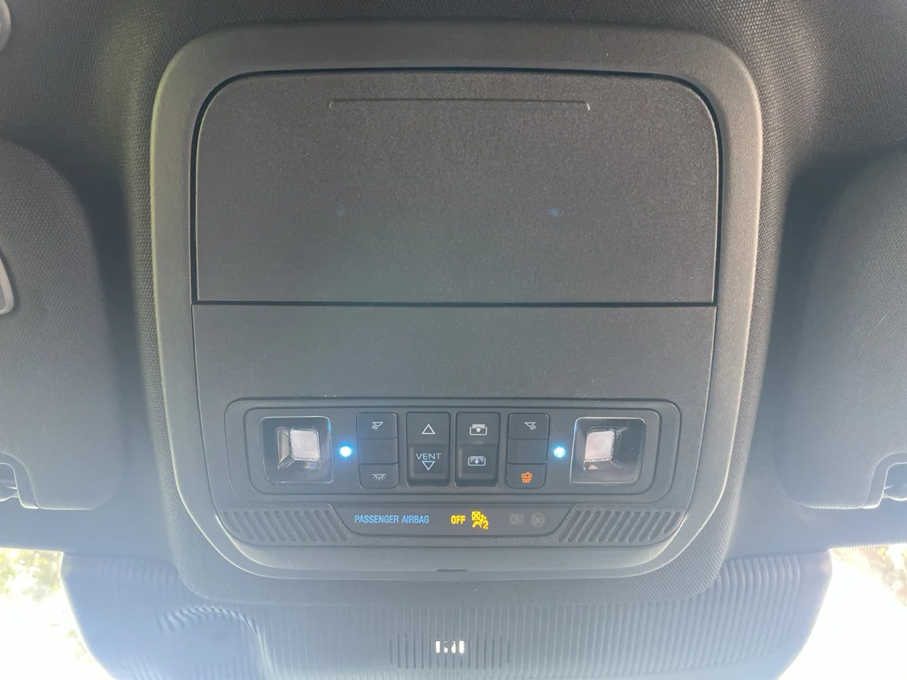 2025 Ford Explorer Platinum - Photo 34