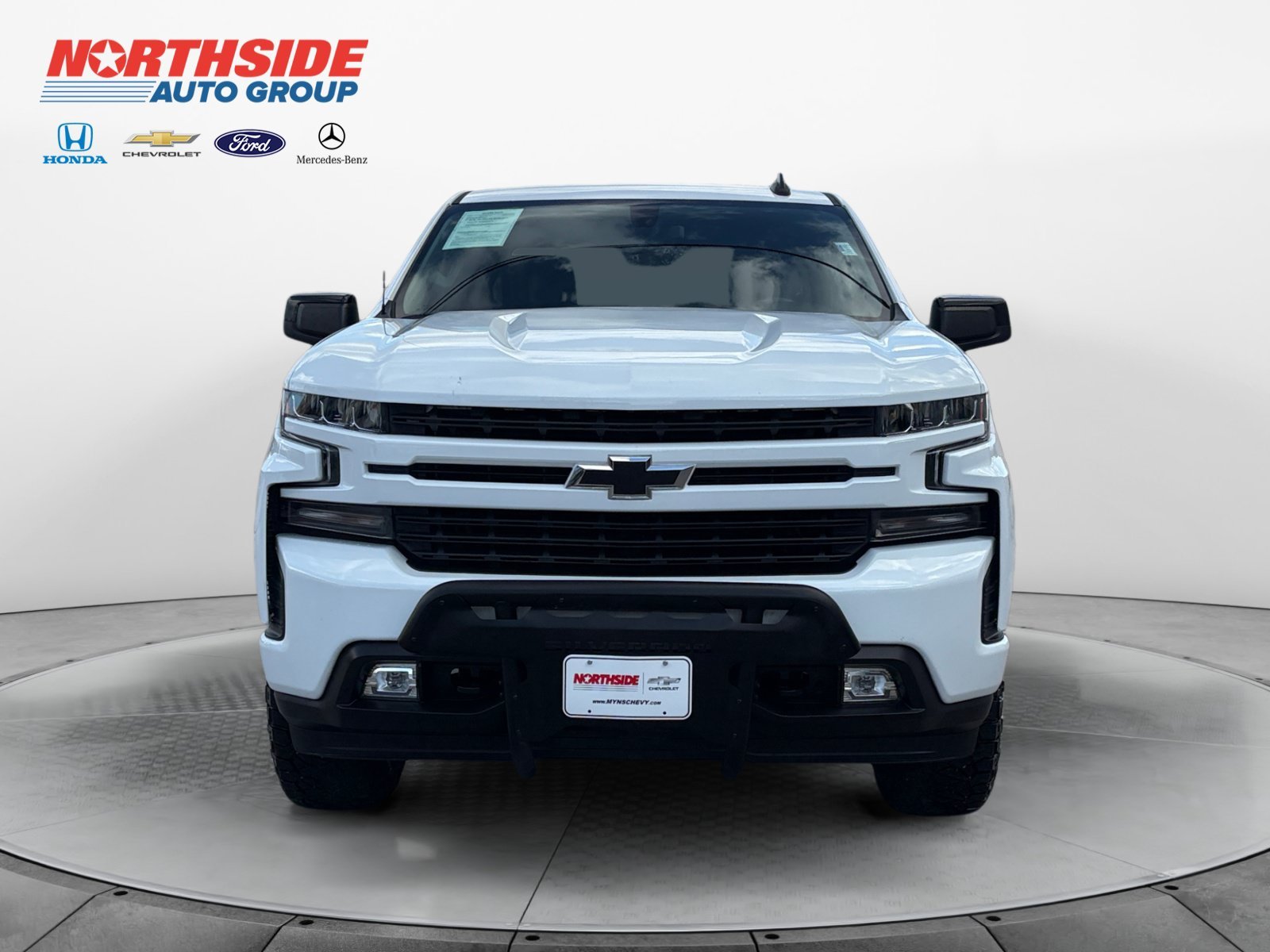 Used 2020 Summit White Chevrolet RST image 2