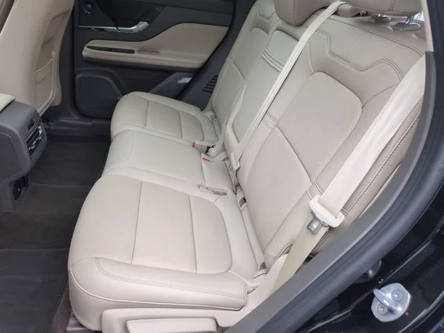 Used 2022 Black Lincoln Reserve image 30
