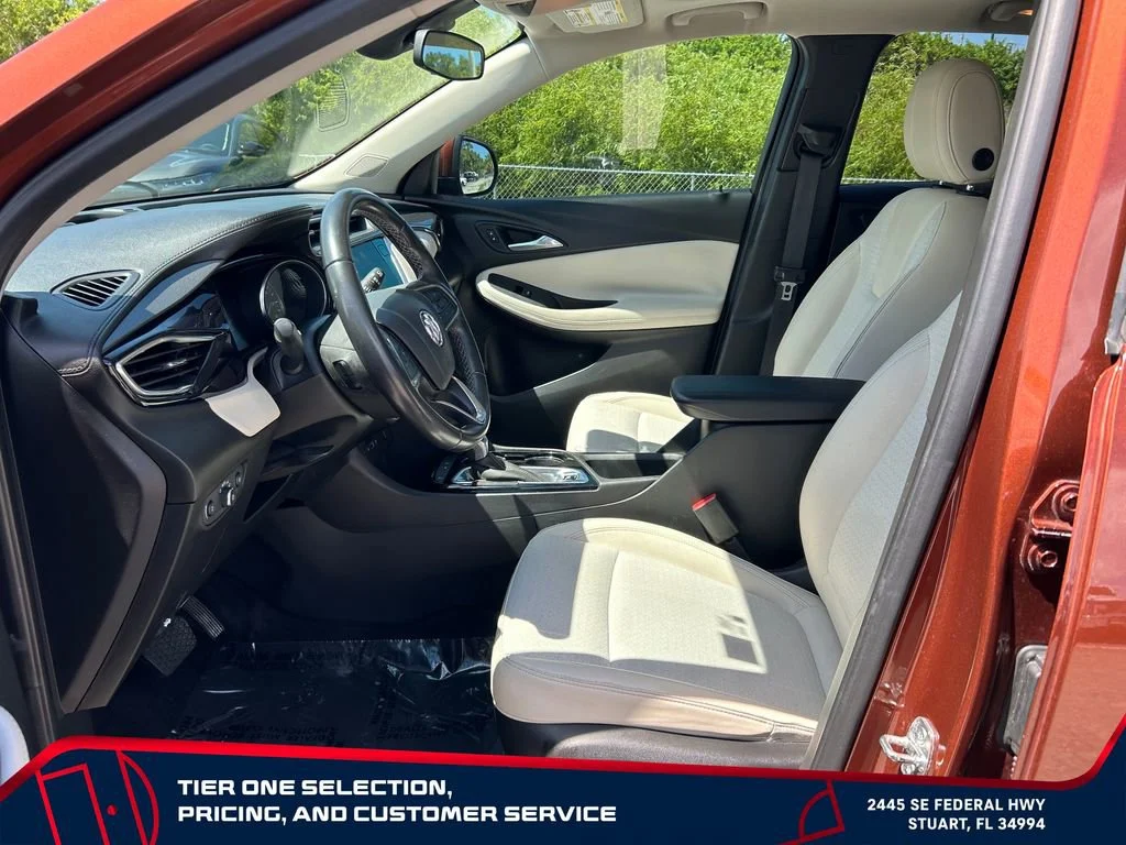 Used 2020 BURNISHED BRONZE METALLIC Buick Select image 11