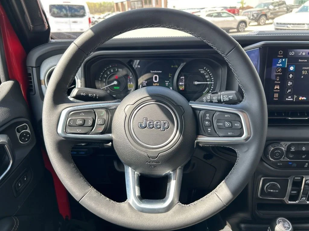 Used 2025 Red Jeep Sahara image 12