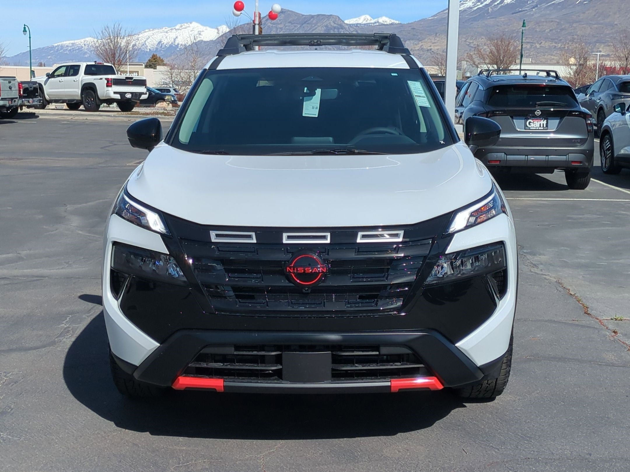 New 2026 Everest White Pearl TriCoat Nissan Rock Creek® image 9
