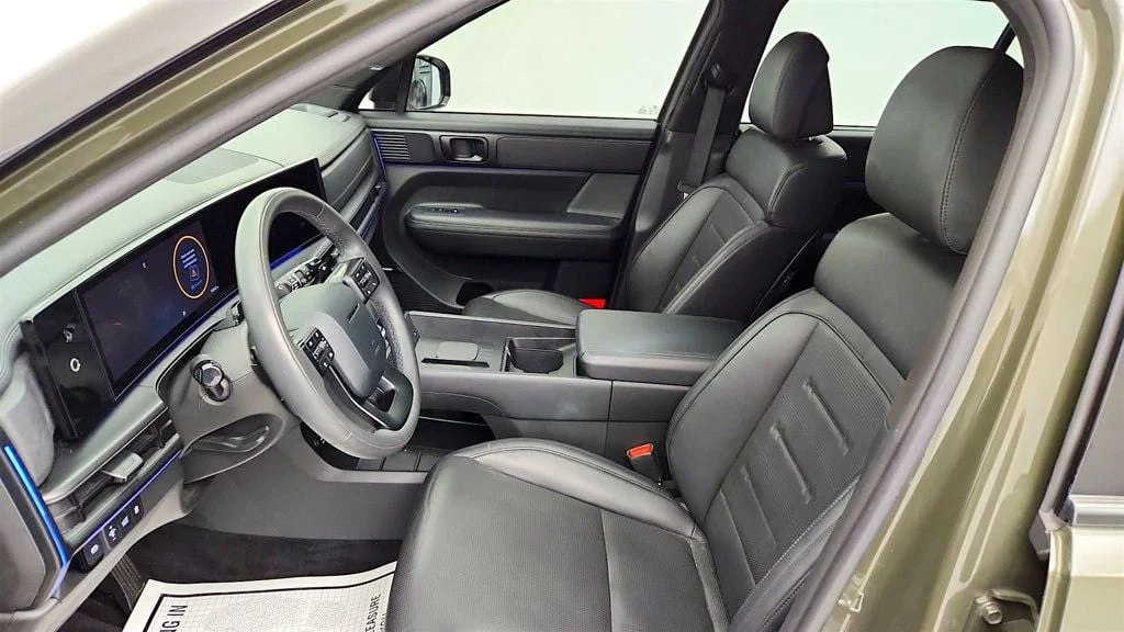 Used 2024 Rockwood Green Hyundai Calligraphy AWD image 13