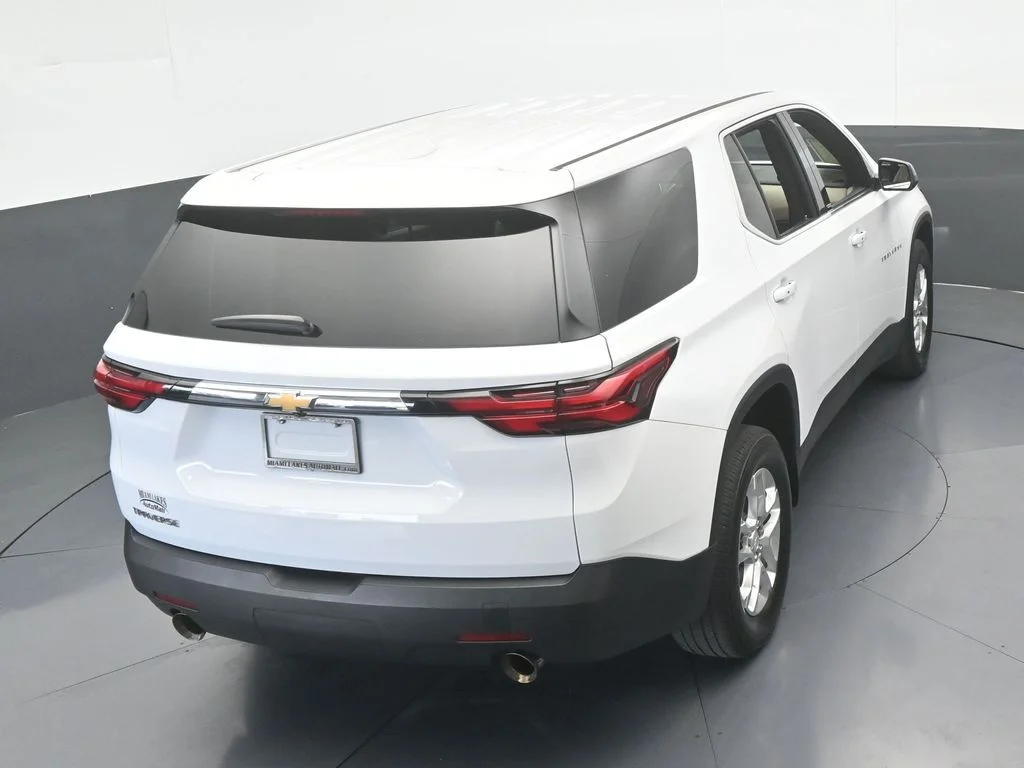 Used 2022 Summit White Chevrolet LS image 47