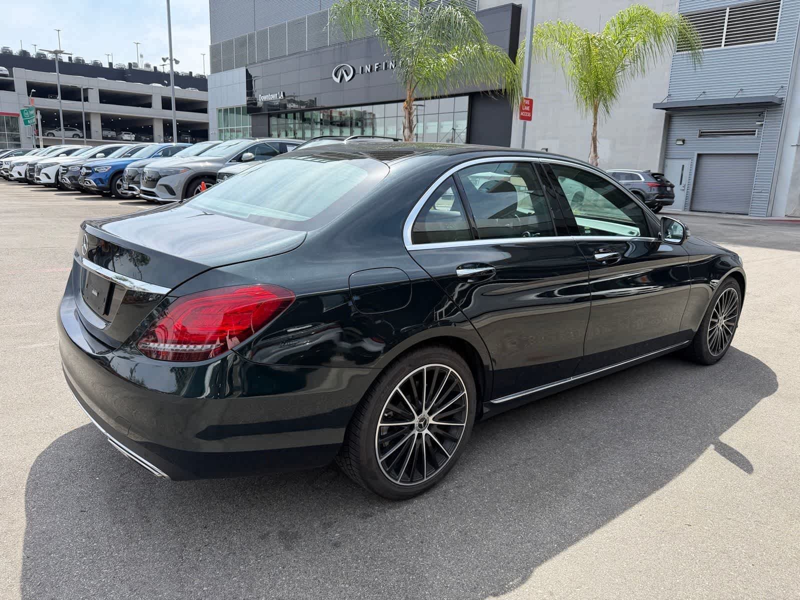Used 2019 Emerald Green Metallic Mercedes-Benz C 300 image 4