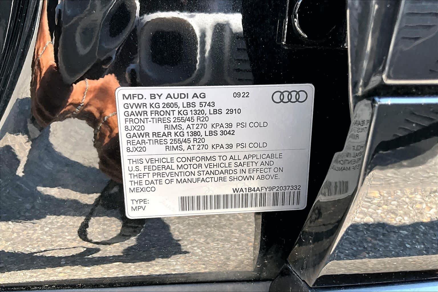 Used 2023 Mythos Black Metallic Audi Premium Plus image 33
