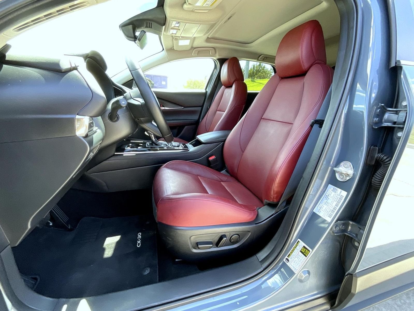 2023 Mazda CX-30 Carbon Edition - Photo 10