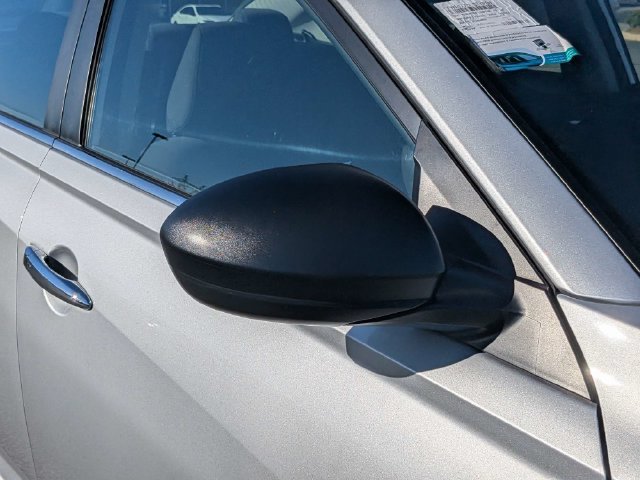 Used 2024 Silver Nissan 2.5 SV image 11
