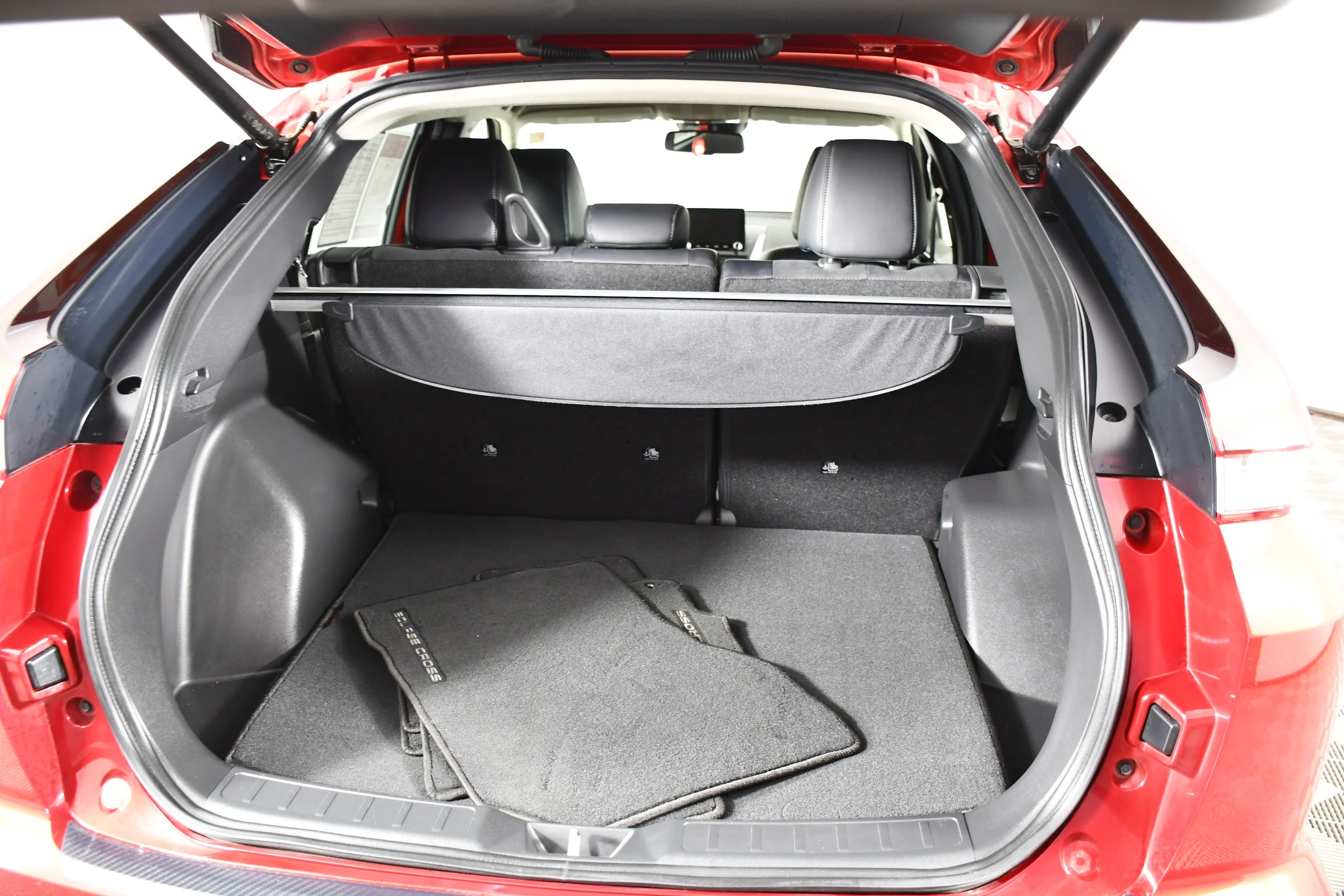 Certified Used 2024 Red Diamond Mitsubishi SE image 48