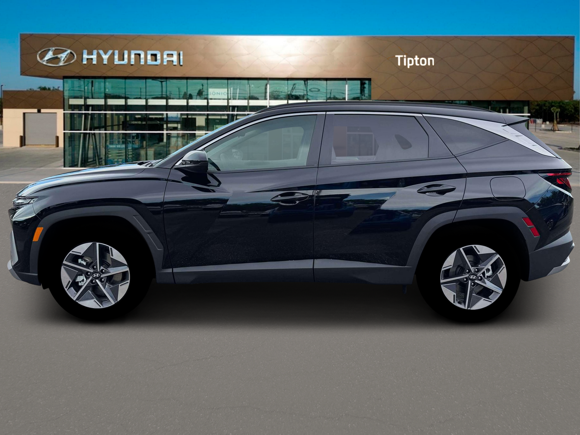 New 2026 Black Hyundai SEL FWD image 3