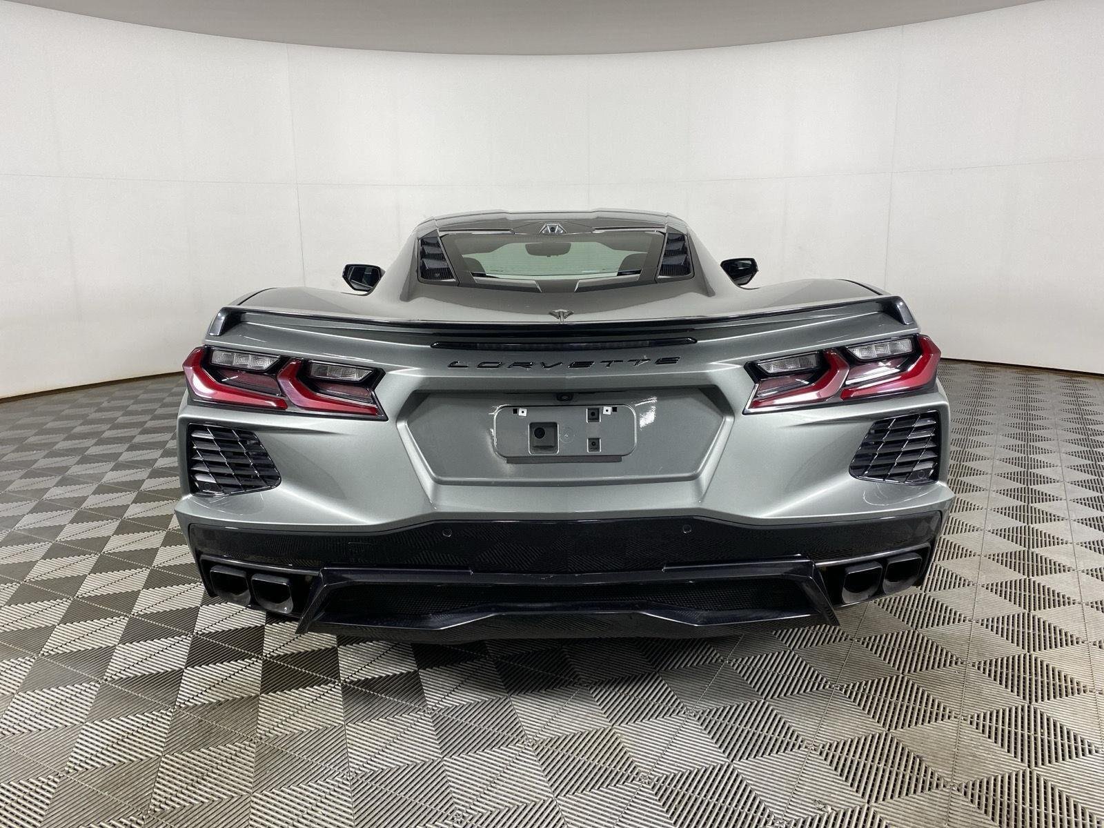 Used 2023 Hypersonic Gray Metallic Chevrolet 2LT image 8