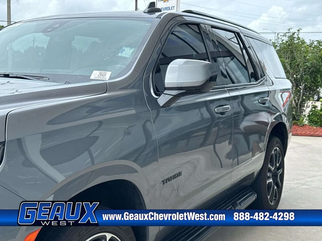 Used 2021 Gray Chevrolet RST image 8
