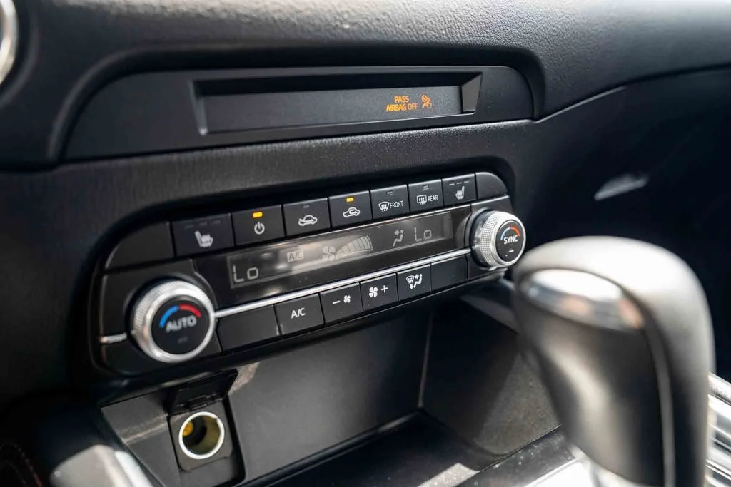 Used 2023 Silver Mazda 2.5 S Premium Package image 20