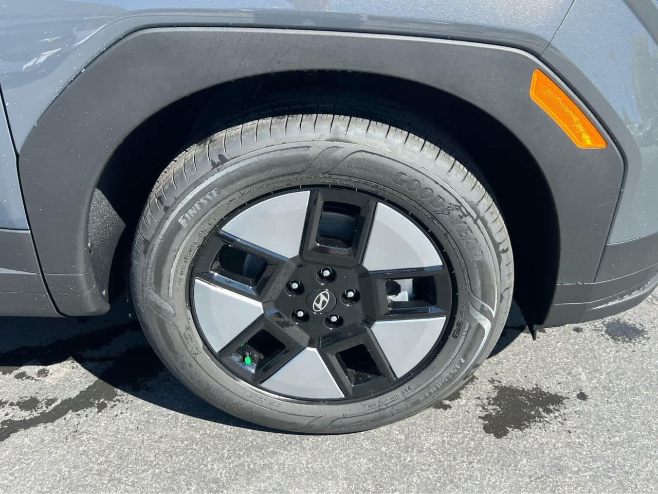 New 2026 Ecotronic Gray Hyundai SE image 16