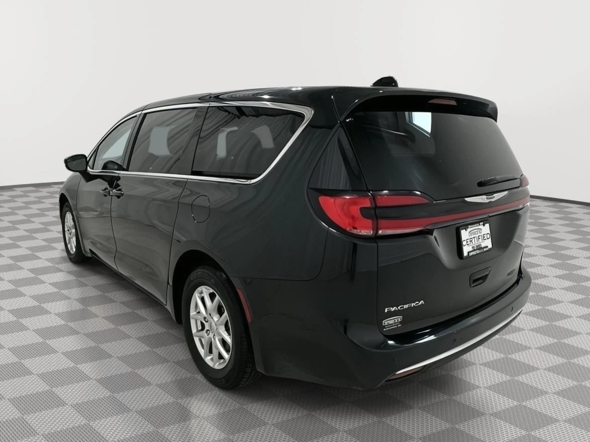 Used 2023 Chrysler Pacifica Touring L with VIN 2C4RC1BG2PR546815 for sale in Alexandria, Minnesota