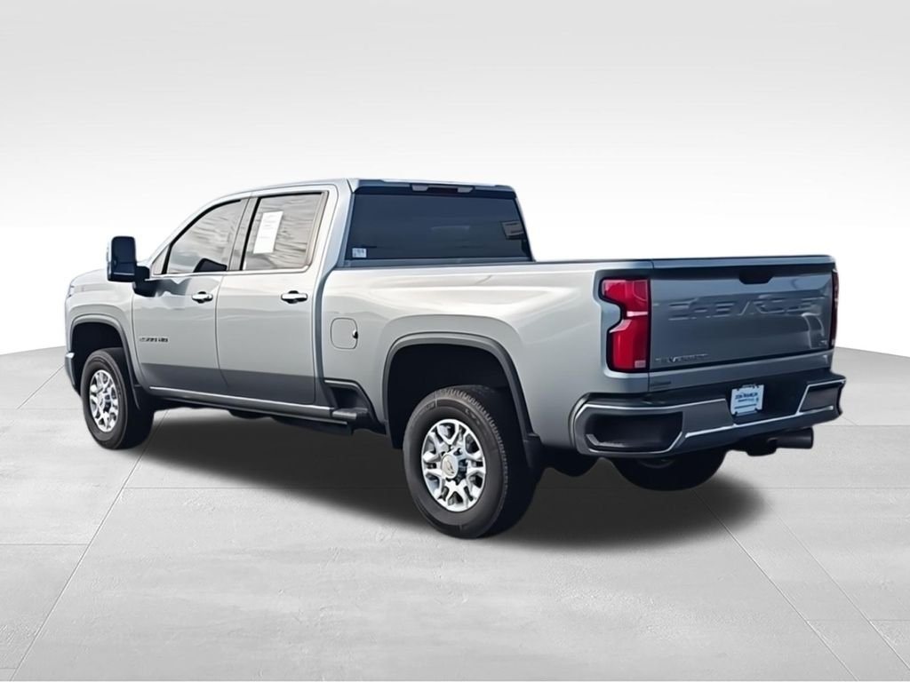 Used 2024 Gray Chevrolet LTZ image 7